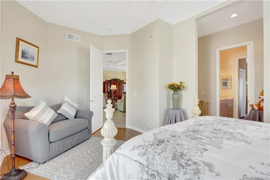 27041 Flamingo Dr, Bonita Springs, FL 34135-22