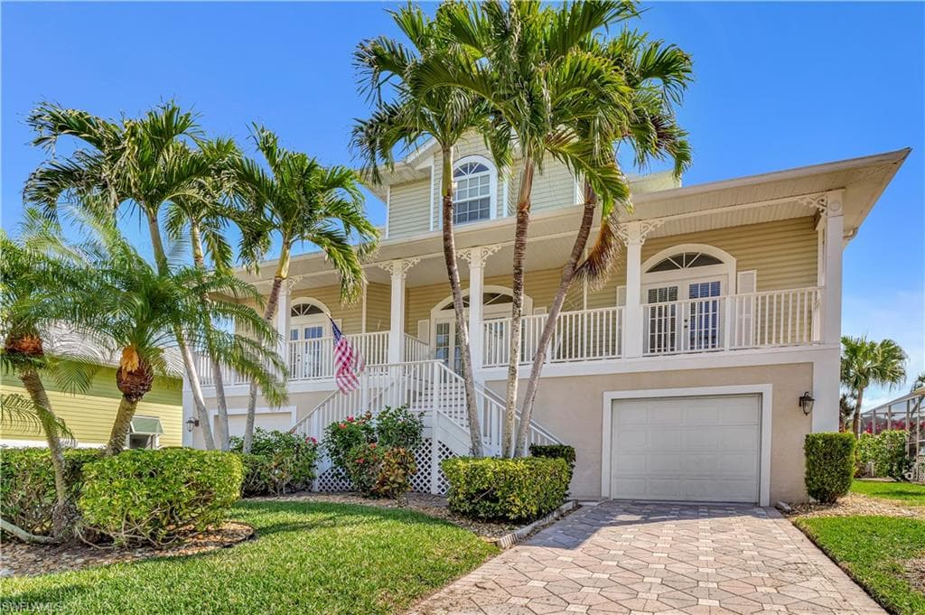 27041 Flamingo Dr, Bonita Springs, FL 34135-2
