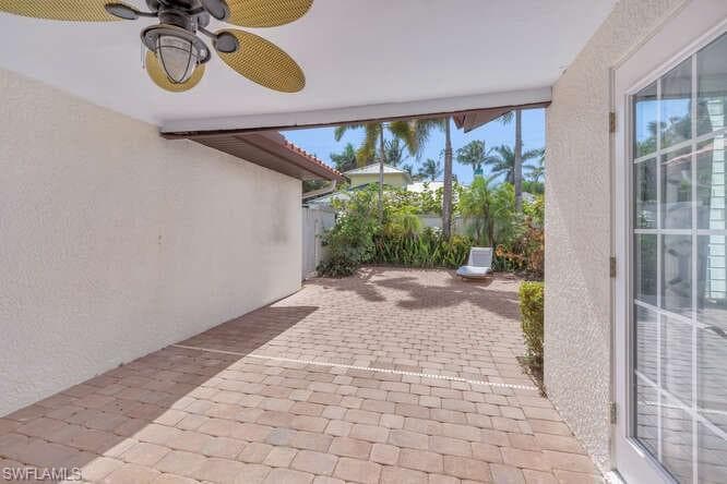 778 Broad Ct S, Naples, FL 34102-30