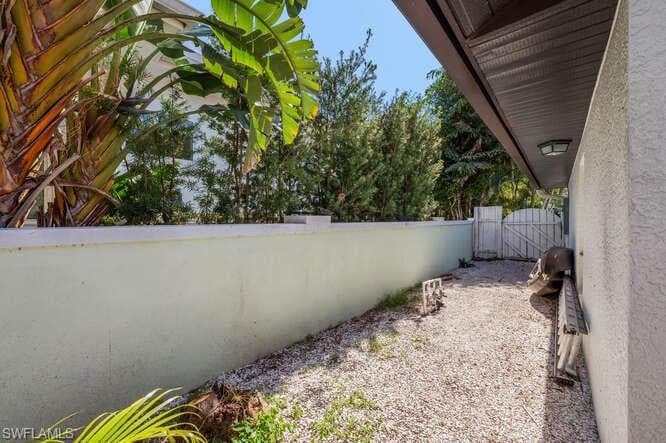 778 Broad Ct S, Naples, FL 34102-39