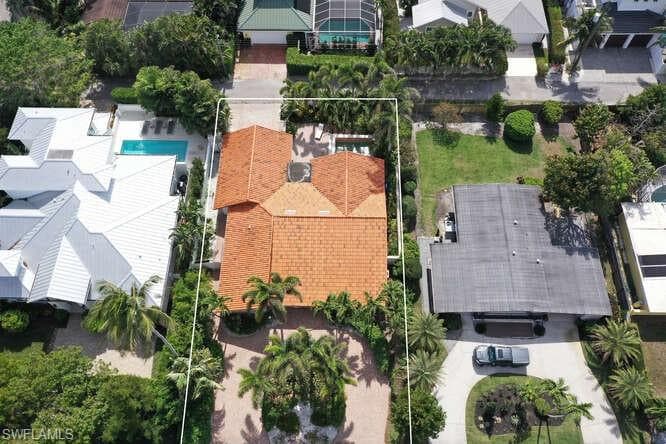 778 Broad Ct S, Naples, FL 34102-41