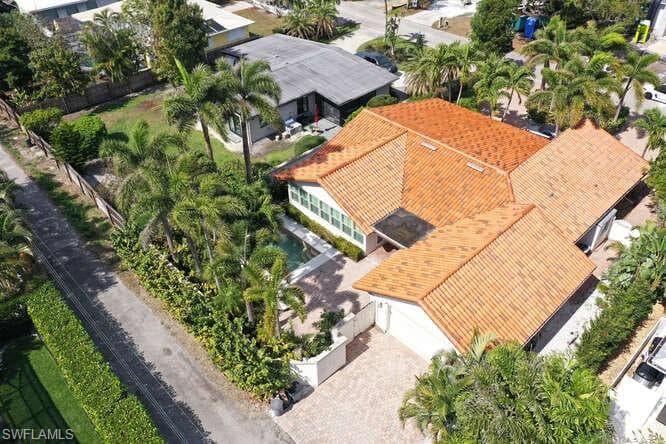 778 Broad Ct S, Naples, FL 34102-42