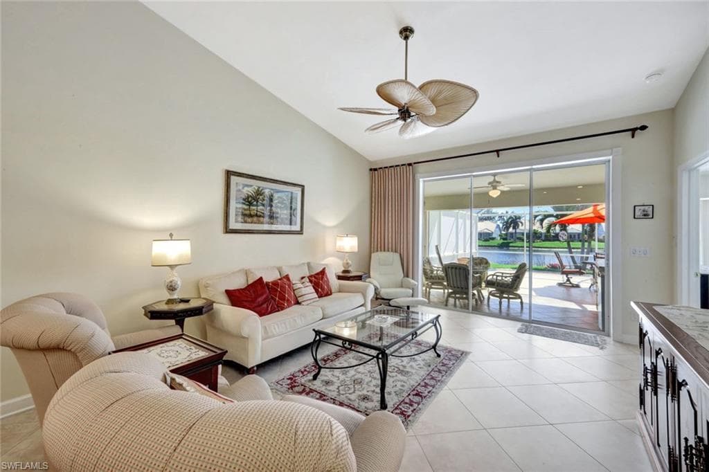 538 Captn Kate Ct 25, Naples, FL 34110-9