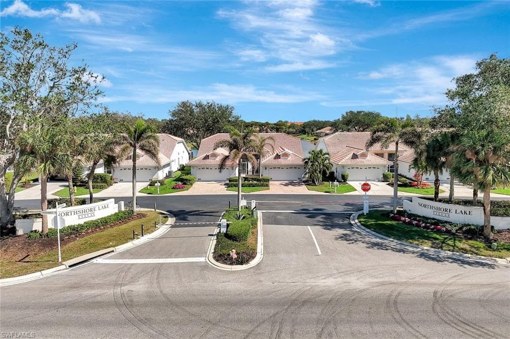 538 Captn Kate Ct 25, Naples, FL 34110-34