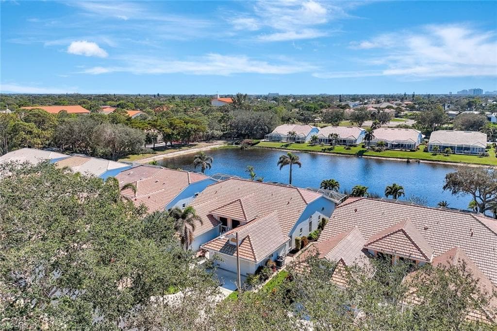 538 Captn Kate Ct 25, Naples, FL 34110-36