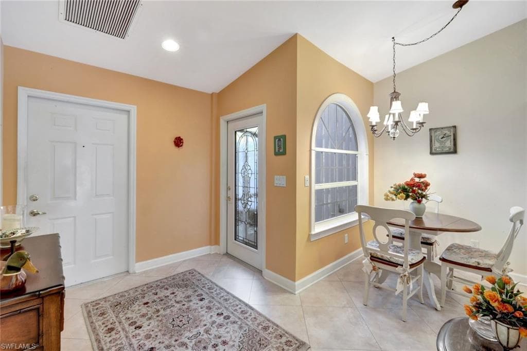 538 Captn Kate Ct 25, Naples, FL 34110-4