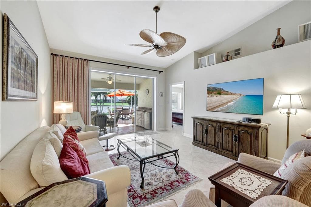 538 Captn Kate Ct 25, Naples, FL 34110-8