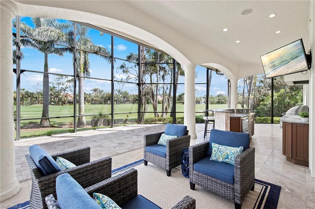 6511 Highcroft Dr, Naples, FL 34119-44
