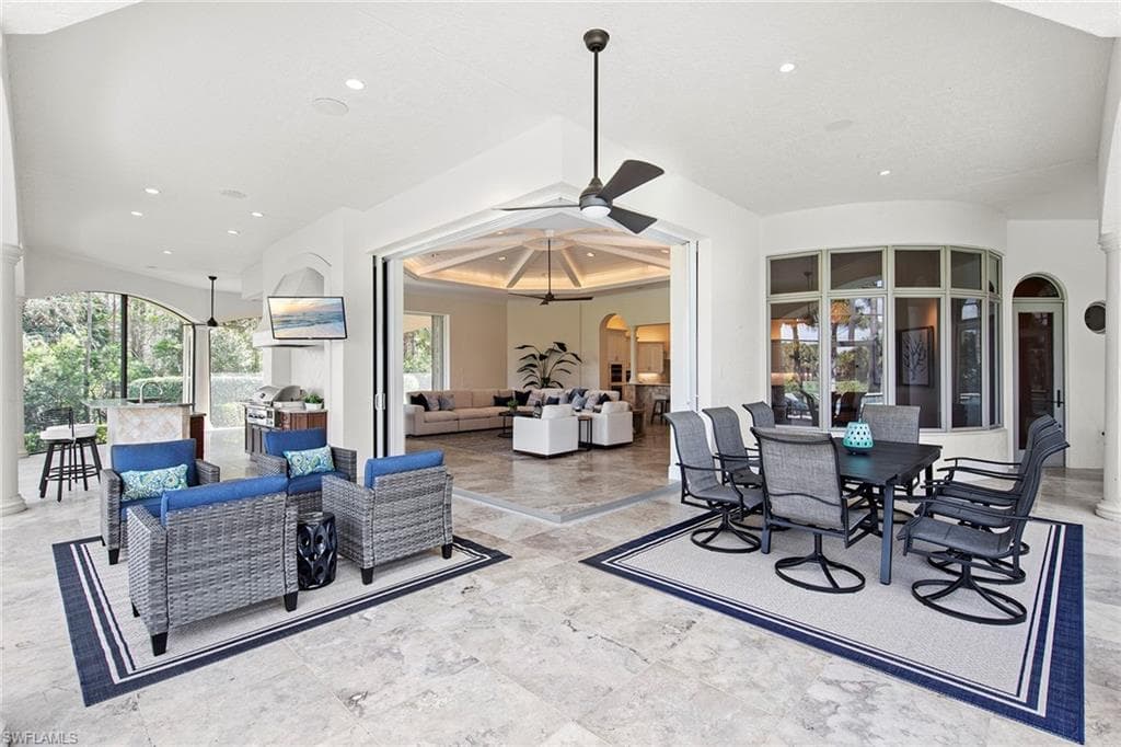 6511 Highcroft Dr, Naples, FL 34119-45