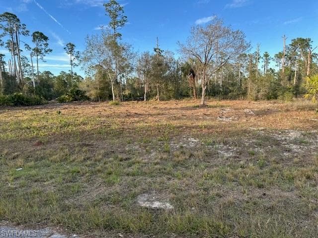 3705 9th St, Lehigh Acres, FL 33972-4