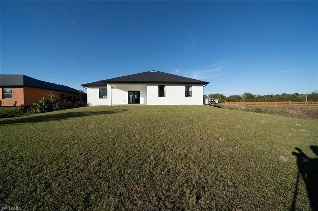 2915 5th St SW, Lehigh Acres, FL 33976-34