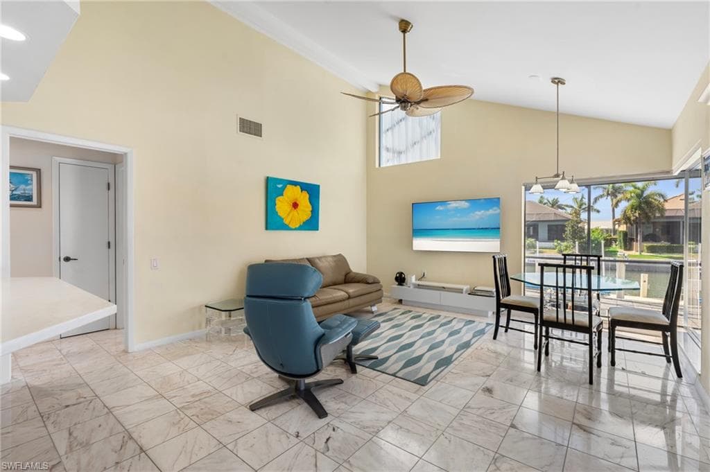 248 Seminole Ct, Marco Island, FL 34145-15