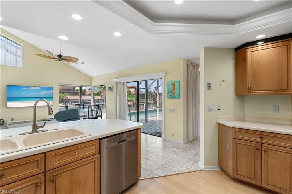 248 Seminole Ct, Marco Island, FL 34145-20