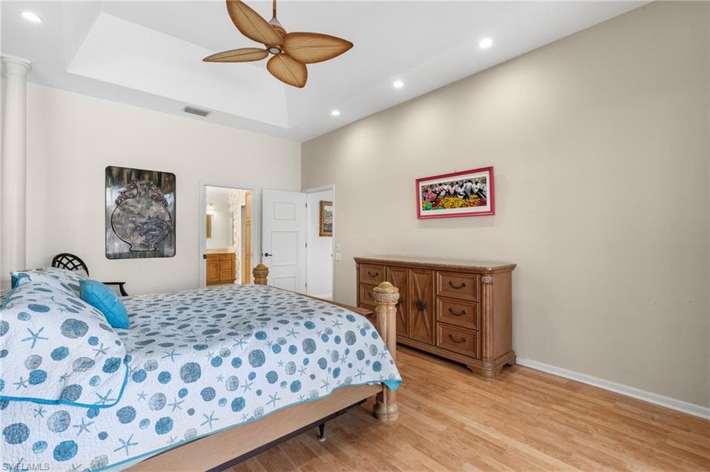 248 Seminole Ct, Marco Island, FL 34145-23