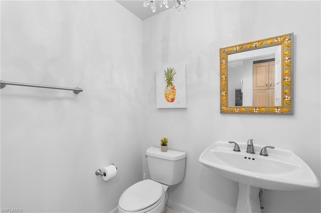 248 Seminole Ct, Marco Island, FL 34145-33