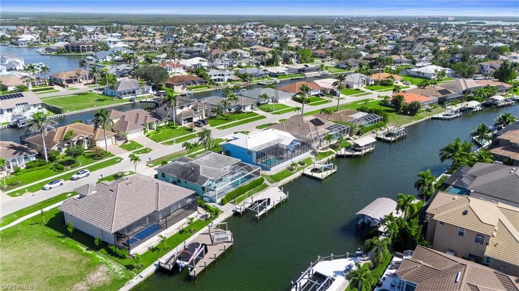 248 Seminole Ct, Marco Island, FL 34145-49