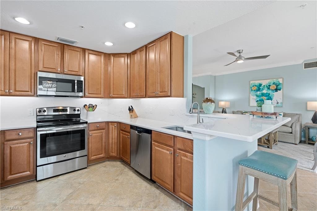 9130 Napoli Ct 102, Naples, FL 34113-9