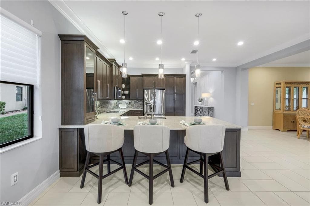 3366 Baltic Dr, Naples, FL 34119-9