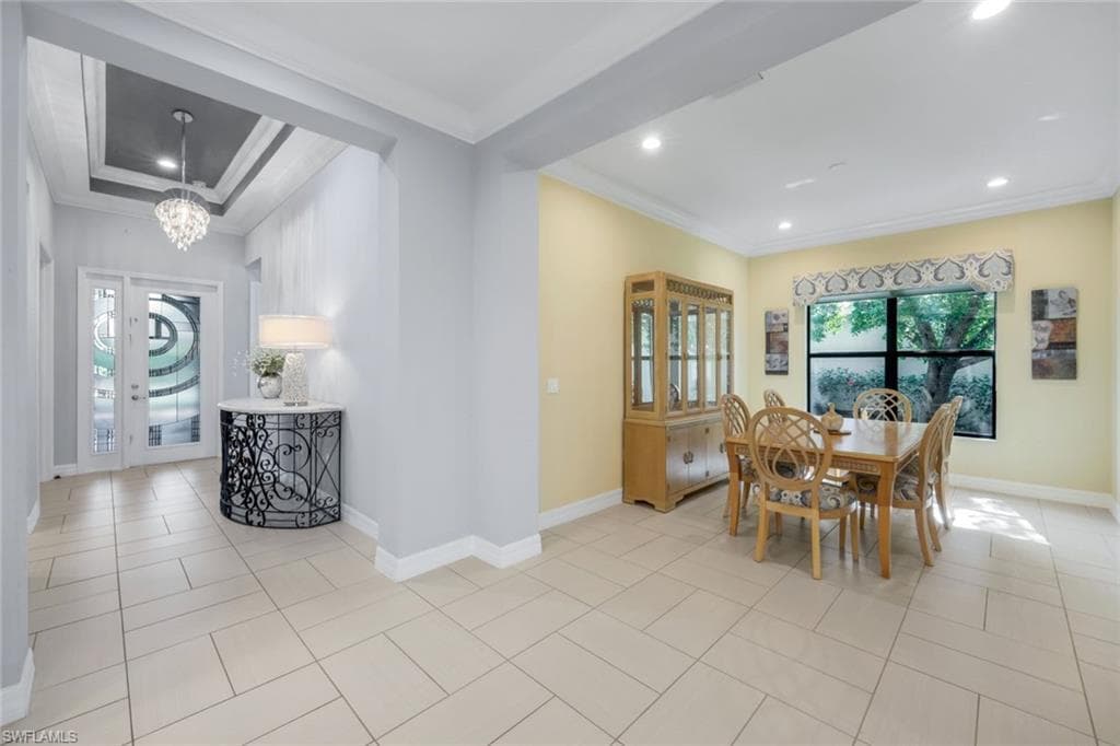 3366 Baltic Dr, Naples, FL 34119-13