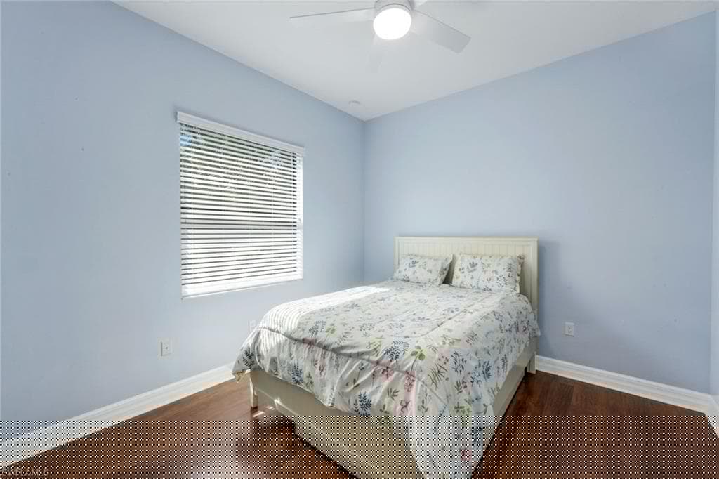 3366 Baltic Dr, Naples, FL 34119-20
