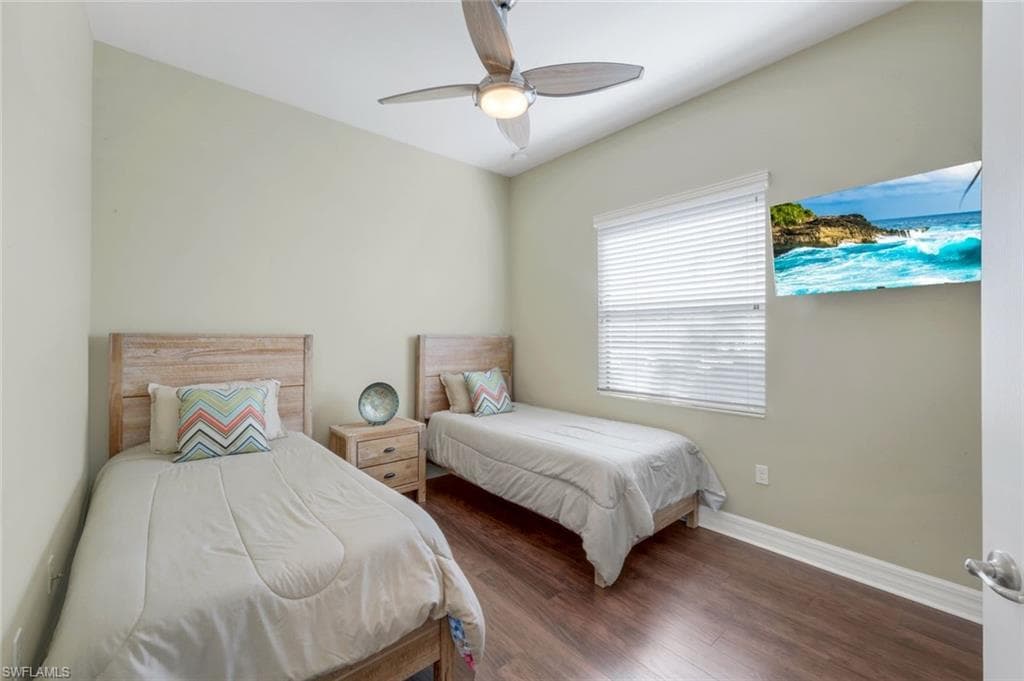 3366 Baltic Dr, Naples, FL 34119-22