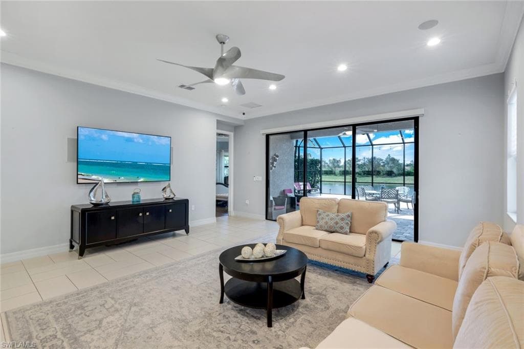 3366 Baltic Dr, Naples, FL 34119-5