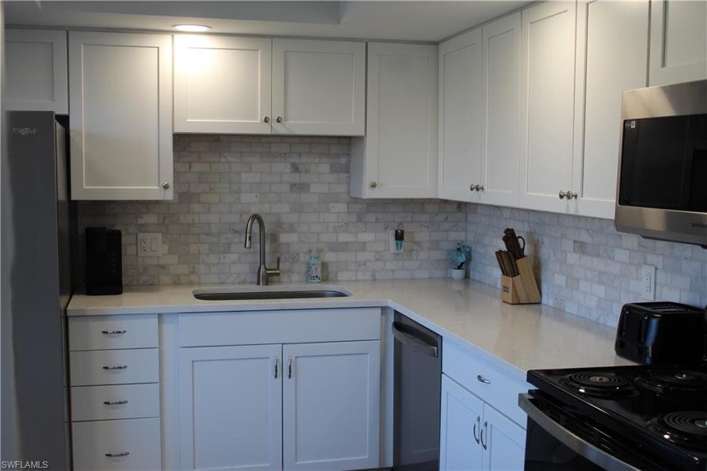 102 Teryl Rd 1-3, Naples, FL 34112-7
