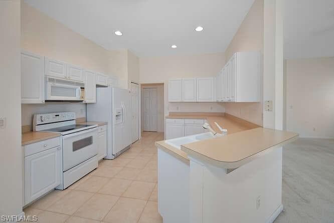 6835 Old Banyan Way, Naples, FL 34109-8