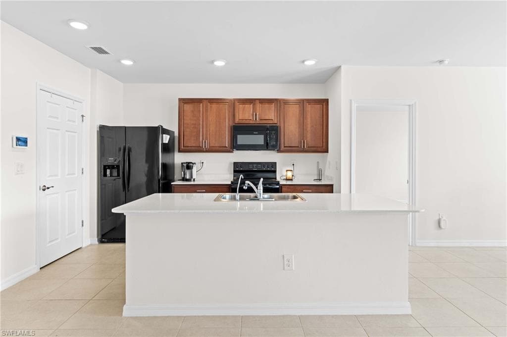 624 28th St, Cape Coral, FL 33993-10