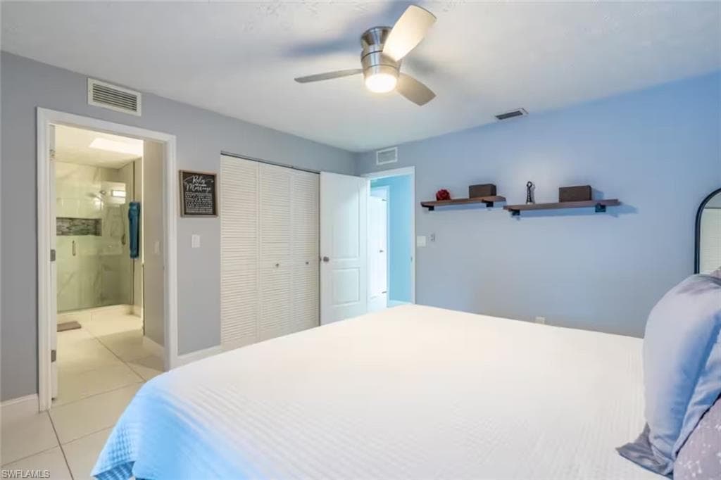 230 1st St NW, Naples, FL 34120-19