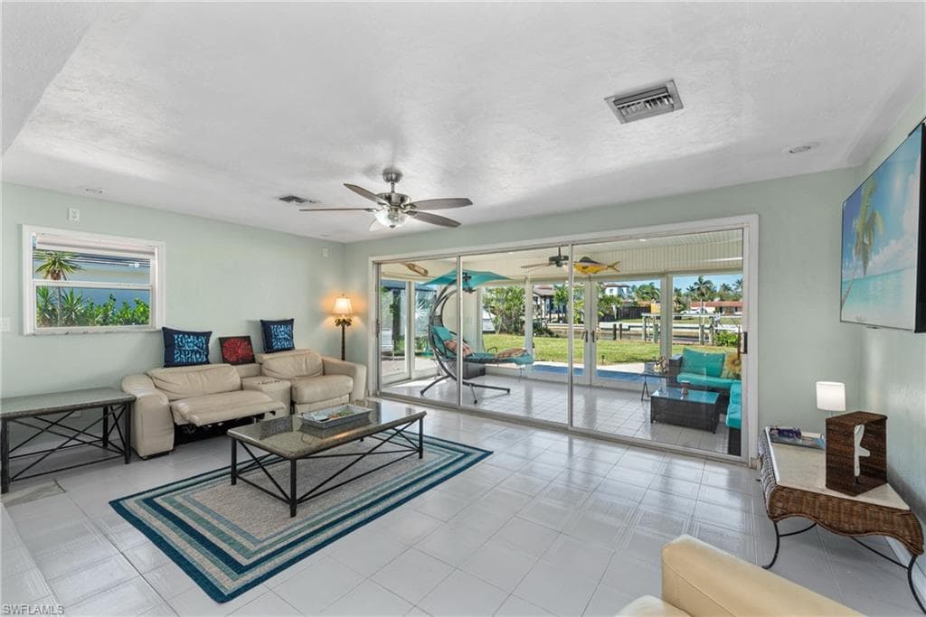 1589 Osprey Ave, Naples, FL 34102-4
