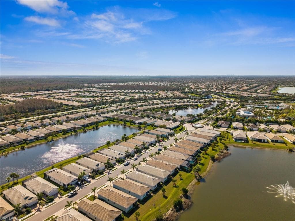 16729 Seasons Coast Dr, Bonita Springs, FL 34135-33