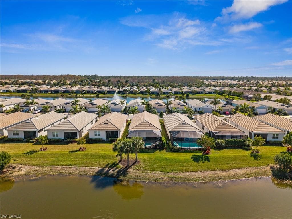 16729 Seasons Coast Dr, Bonita Springs, FL 34135-34