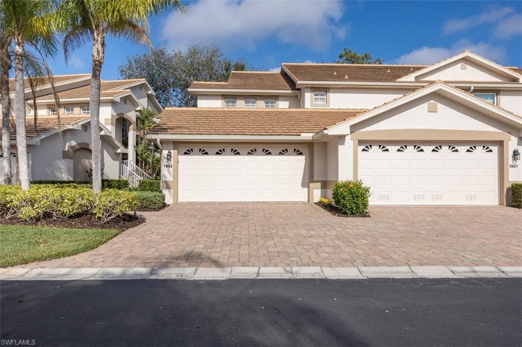 5644 Sandlewood Ct 1903, Naples, FL 34110-1