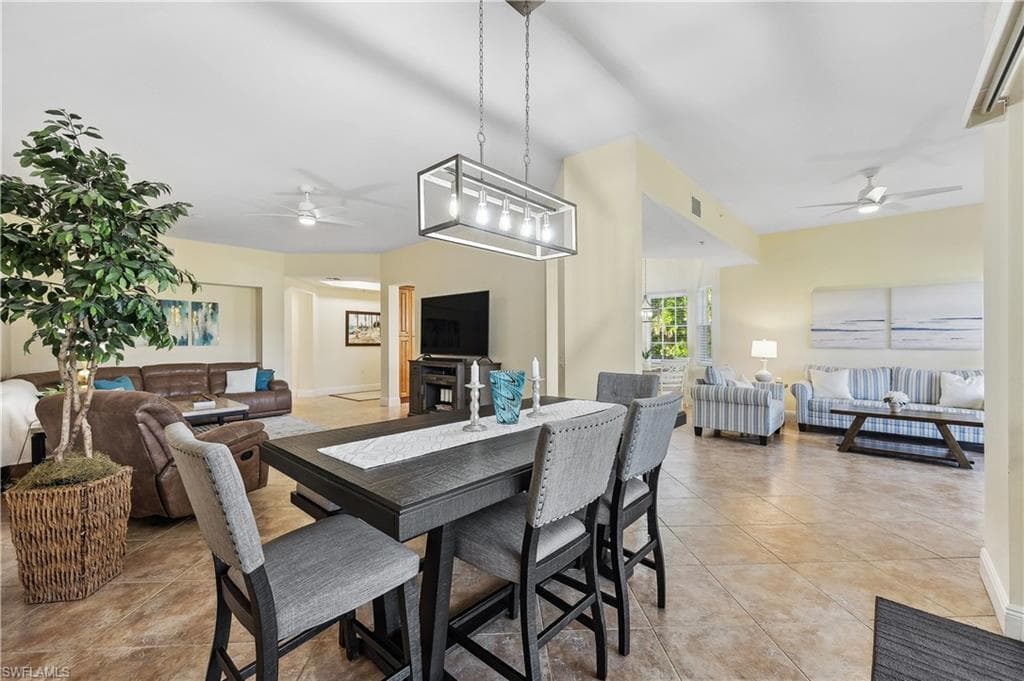 3765 Montreux Ln 1-101, Naples, FL 34114-9