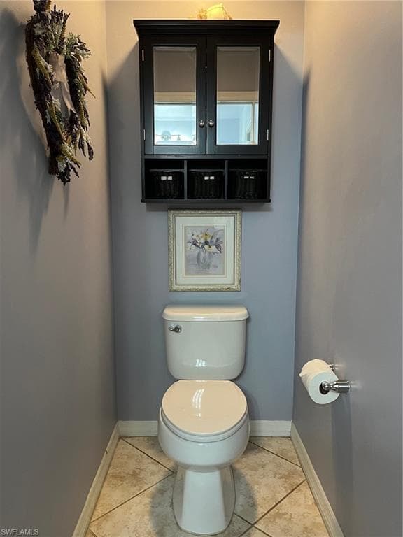 8494 Karina Ct, Naples, FL 34114-16
