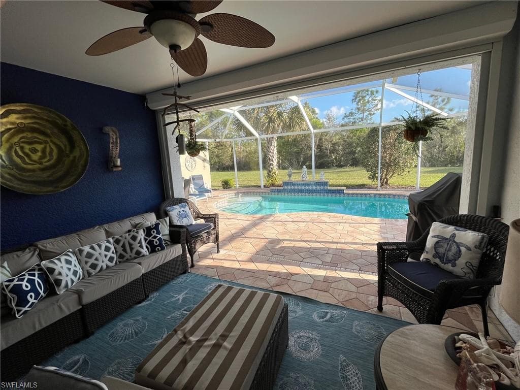 8494 Karina Ct, Naples, FL 34114-22