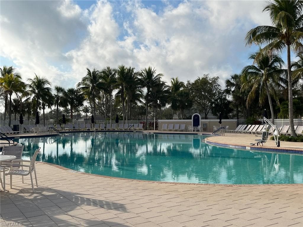 8494 Karina Ct, Naples, FL 34114-30