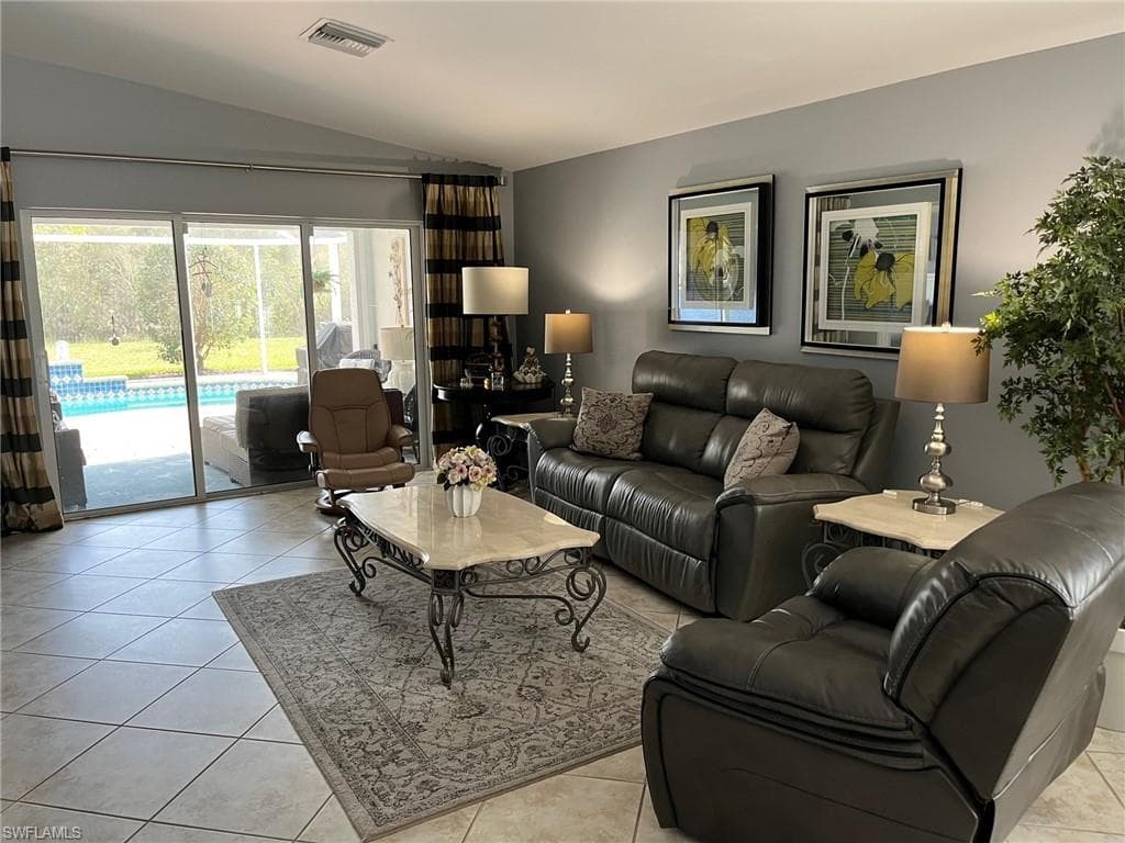 8494 Karina Ct, Naples, FL 34114-6