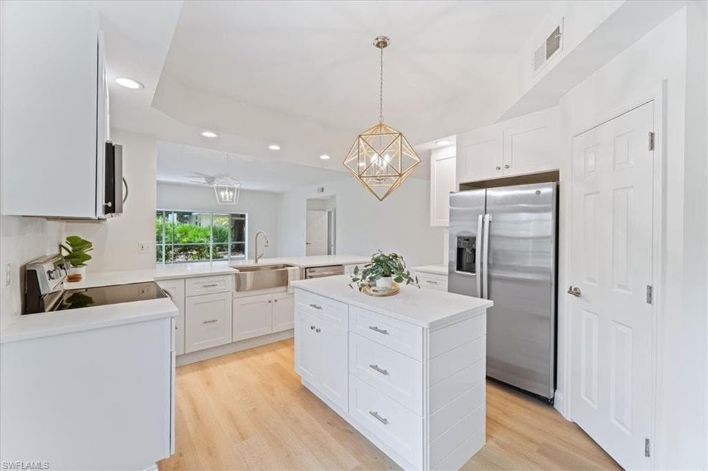2868 Aintree Ln M101, Naples, FL 34112-2