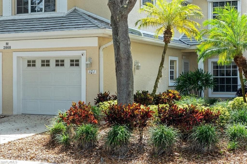2868 Aintree Ln M101, Naples, FL 34112-33