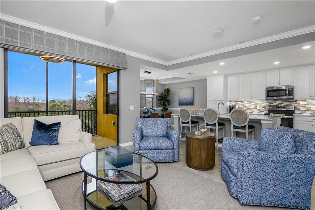 9584 Trevi Ct 5233, Naples, FL 34113-9