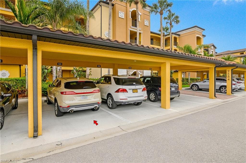 9584 Trevi Ct 5233, Naples, FL 34113-23