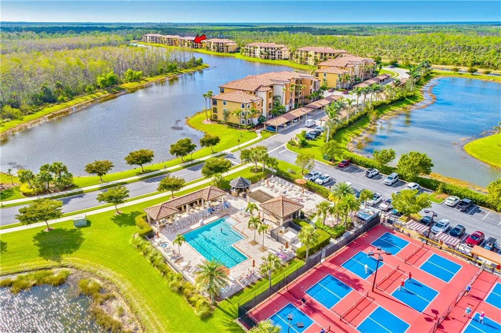 9584 Trevi Ct 5233, Naples, FL 34113-36