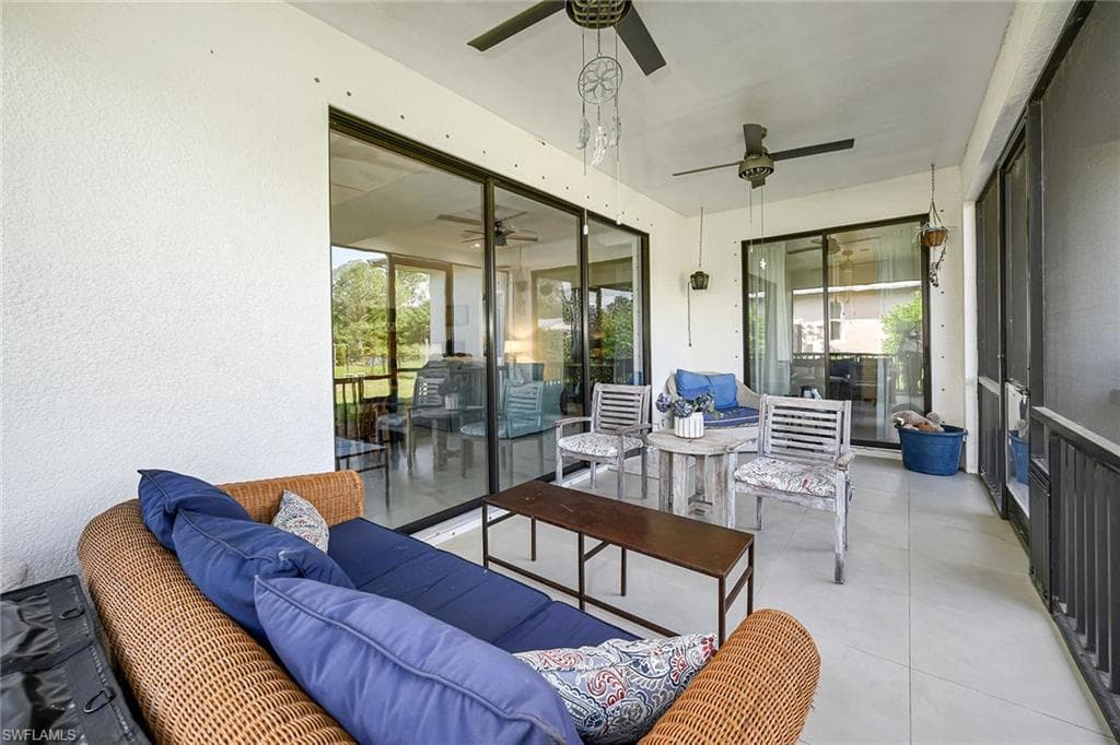 2555 68th Ave NE, Naples, FL 34120-31