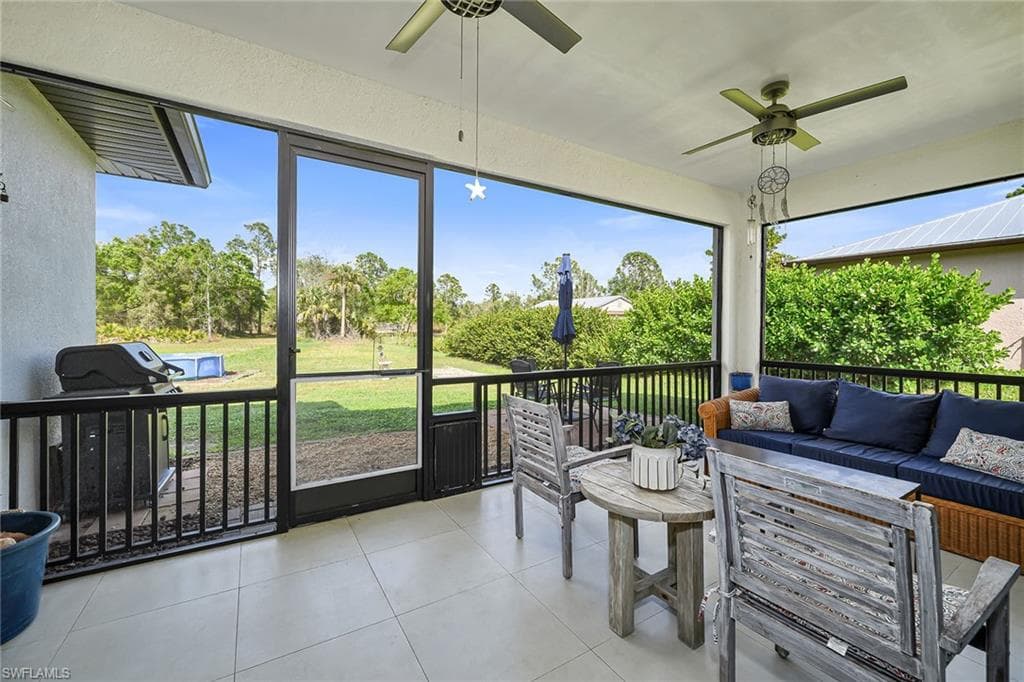 2555 68th Ave NE, Naples, FL 34120-32