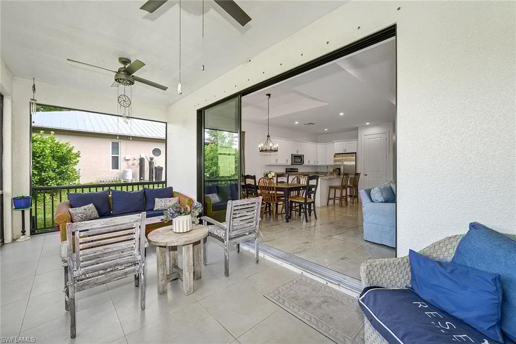 2555 68th Ave NE, Naples, FL 34120-33