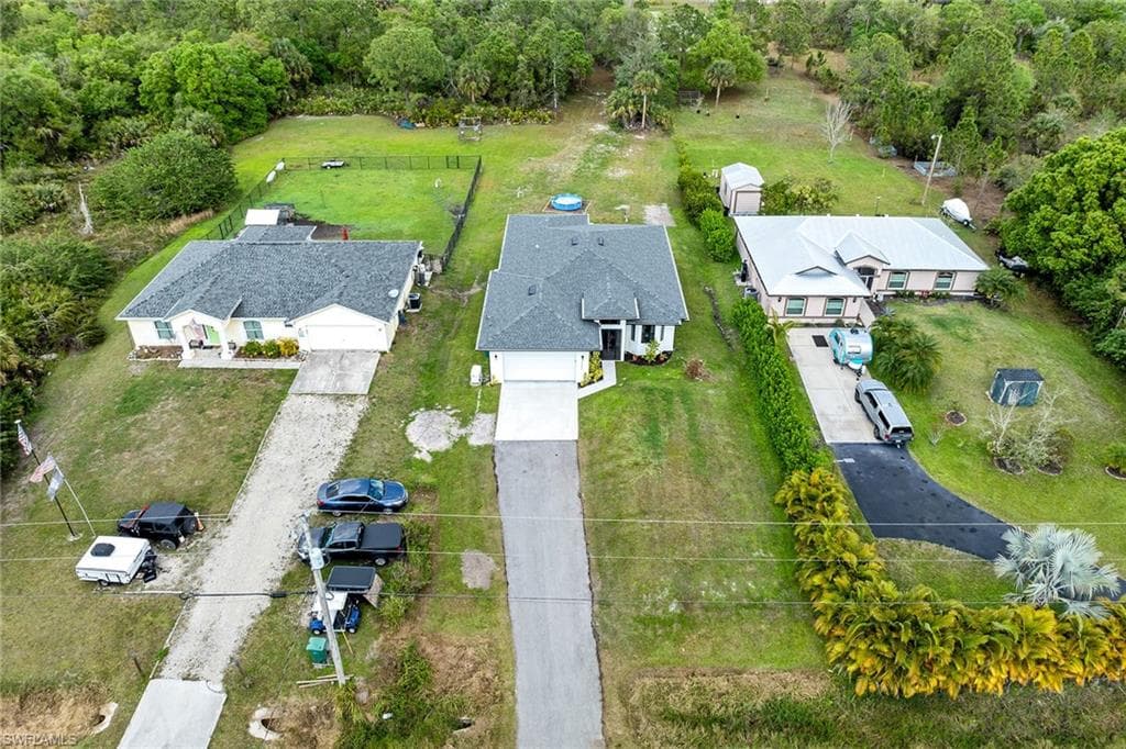 2555 68th Ave NE, Naples, FL 34120-43