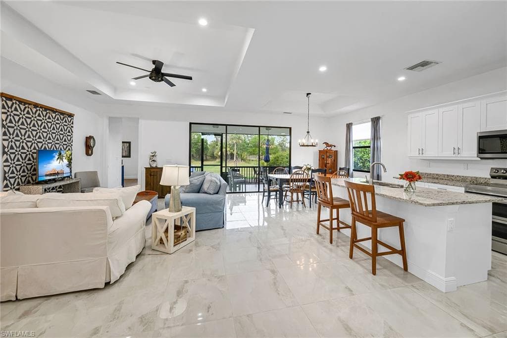 2555 68th Ave NE, Naples, FL 34120-8