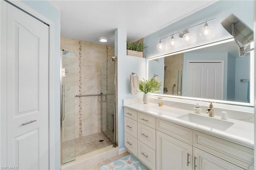 12965 Positano Cir 101, Naples, FL 34105-13